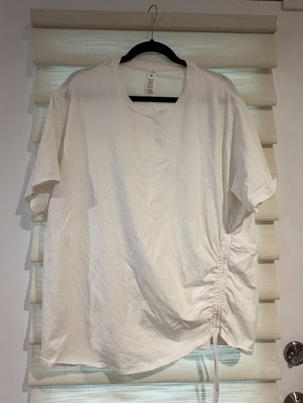lululemon Side-Cinch Cotton T-Shirt (size XL)